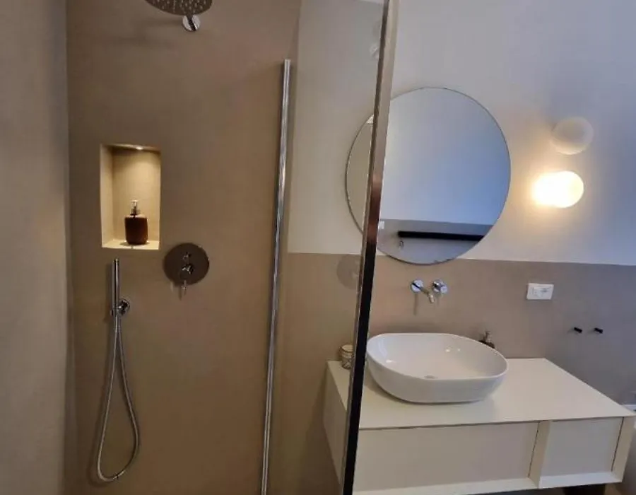 La Bella Volta - Elegant Rooms-1